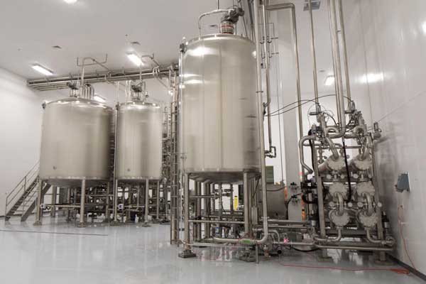 Stainless Steel Processing Tanks and Equipment | Paul Mueller Company